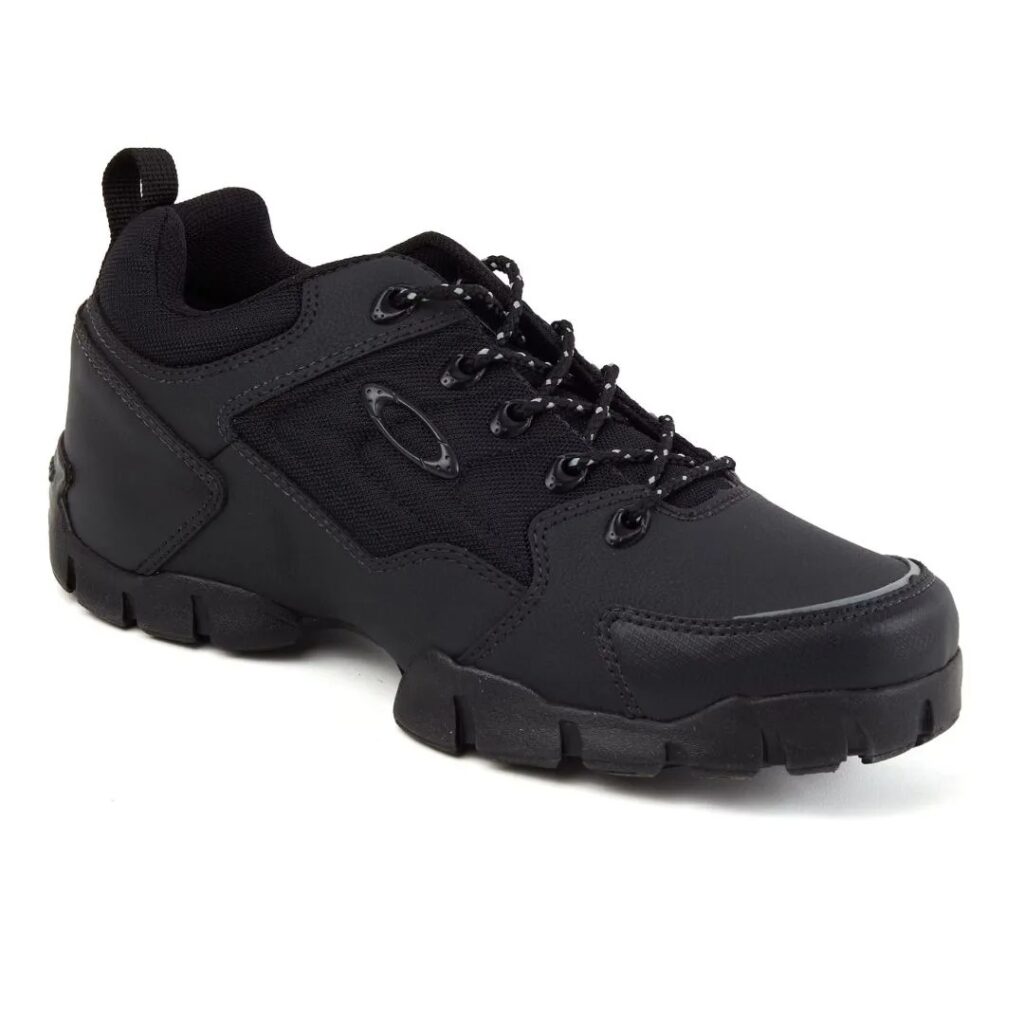 TENIS OAKLEY HALFTRACK LOW 2 - PRETO+PRETO